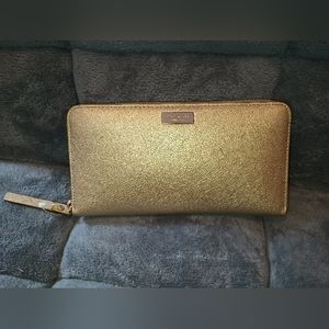 Gold Kate Spade Zippy Wallet